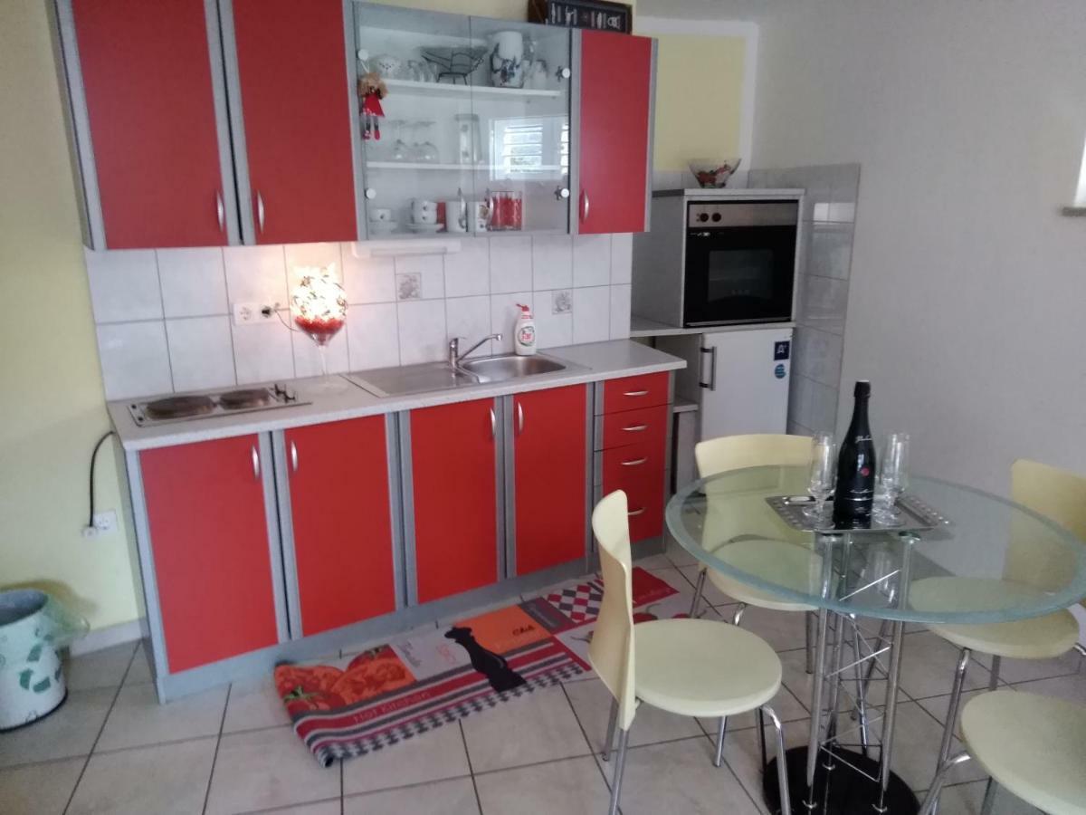 Apartman Jurja Ledenice Exterior foto